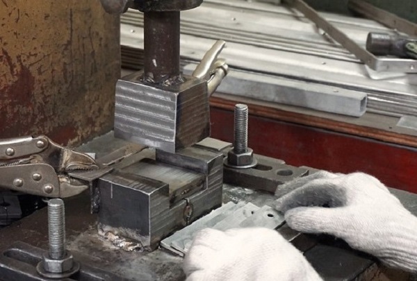 佛山?jīng)_壓件-誠瑞豐