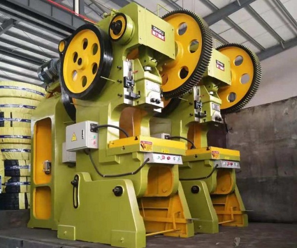 鈑金加工廠家-開放式沖床